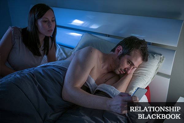 why does my husband get texts from dating sites